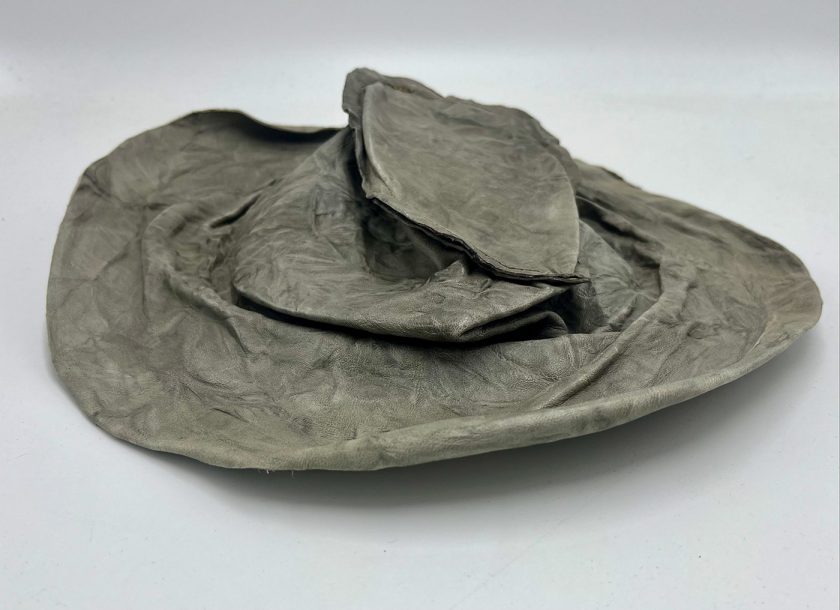 GREY SMASHED